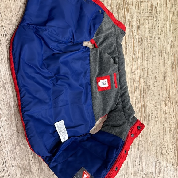 Baby gap Red Vest size 3T - Picture 4 of 8